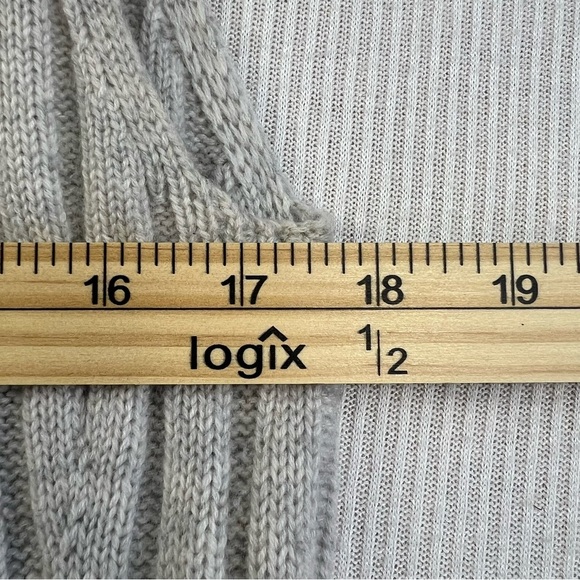 Vince Wool Cashmere Blend Size M Gray Mixed Ribbed Sleeveless Turtleneck Sweater - Picture 12 of 13